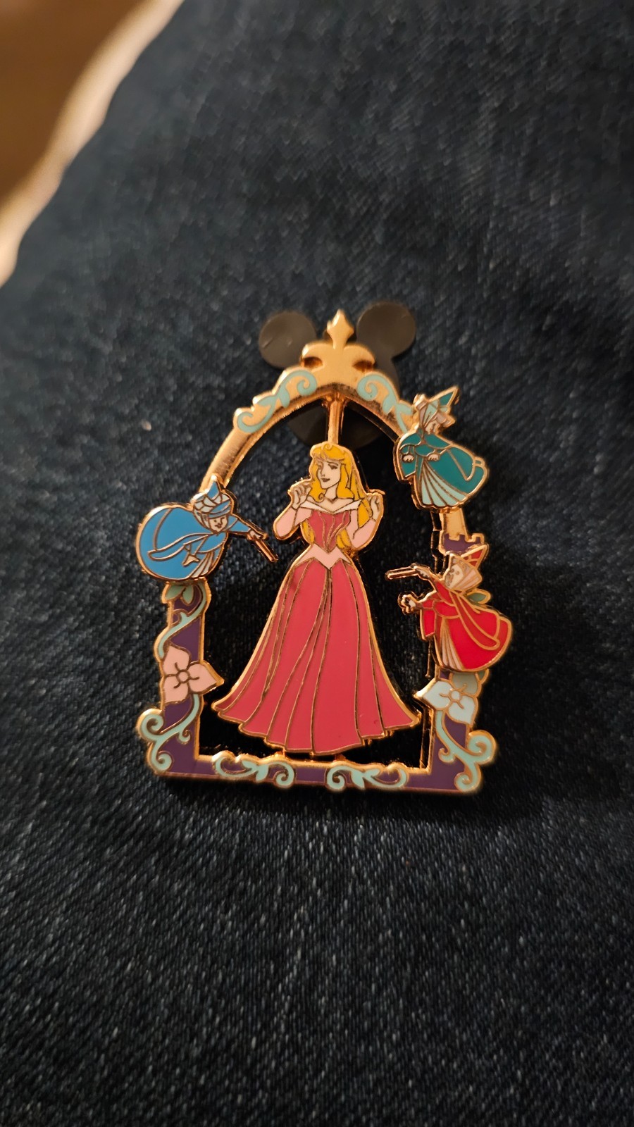Disney Sleeping Beauty Aurora Double Sided Pin Pink or Blue 2006 Rare