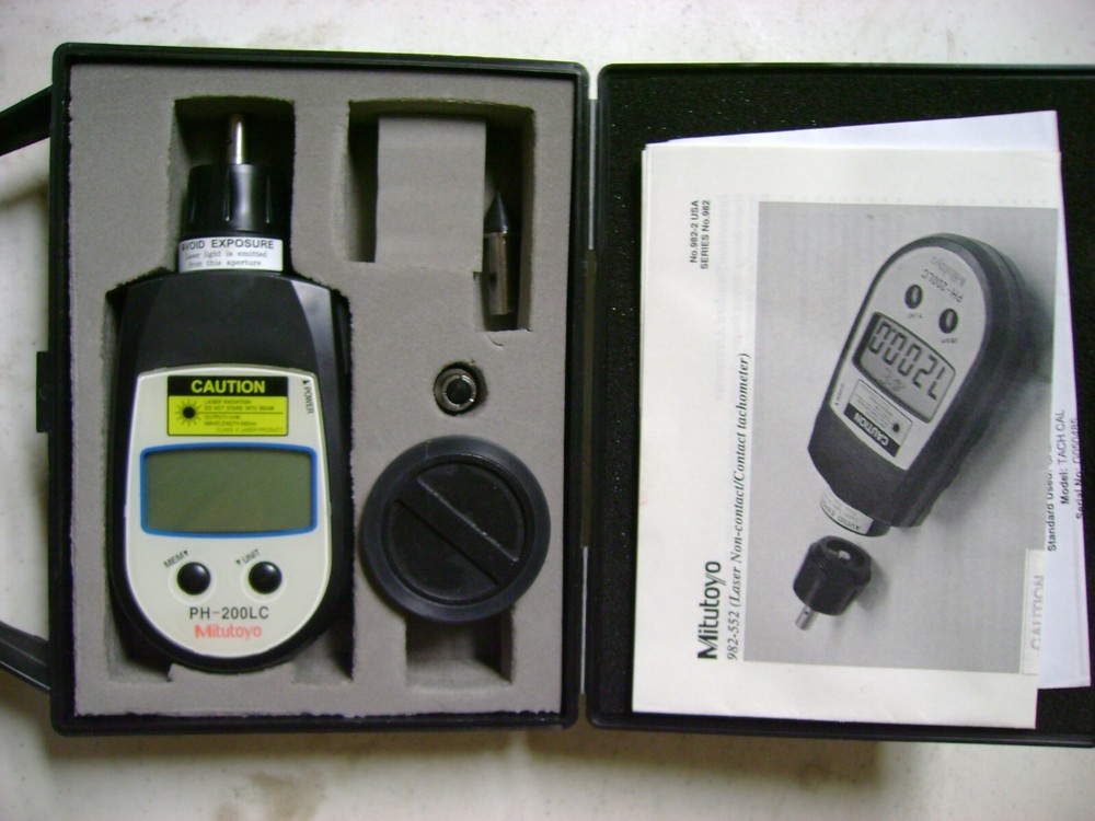 MITUTOYO TACHOMETER 7-2012