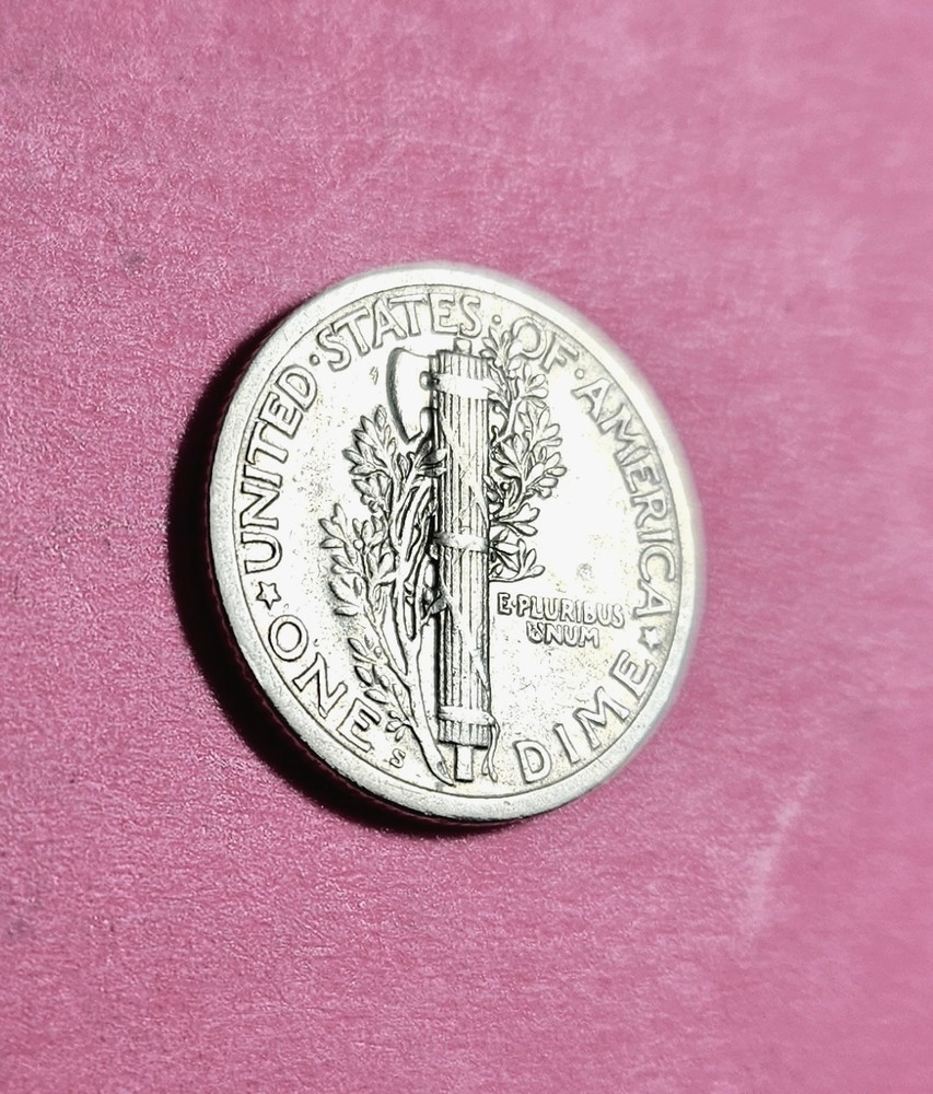 1924 S Mercury Dime From High Grade Collection