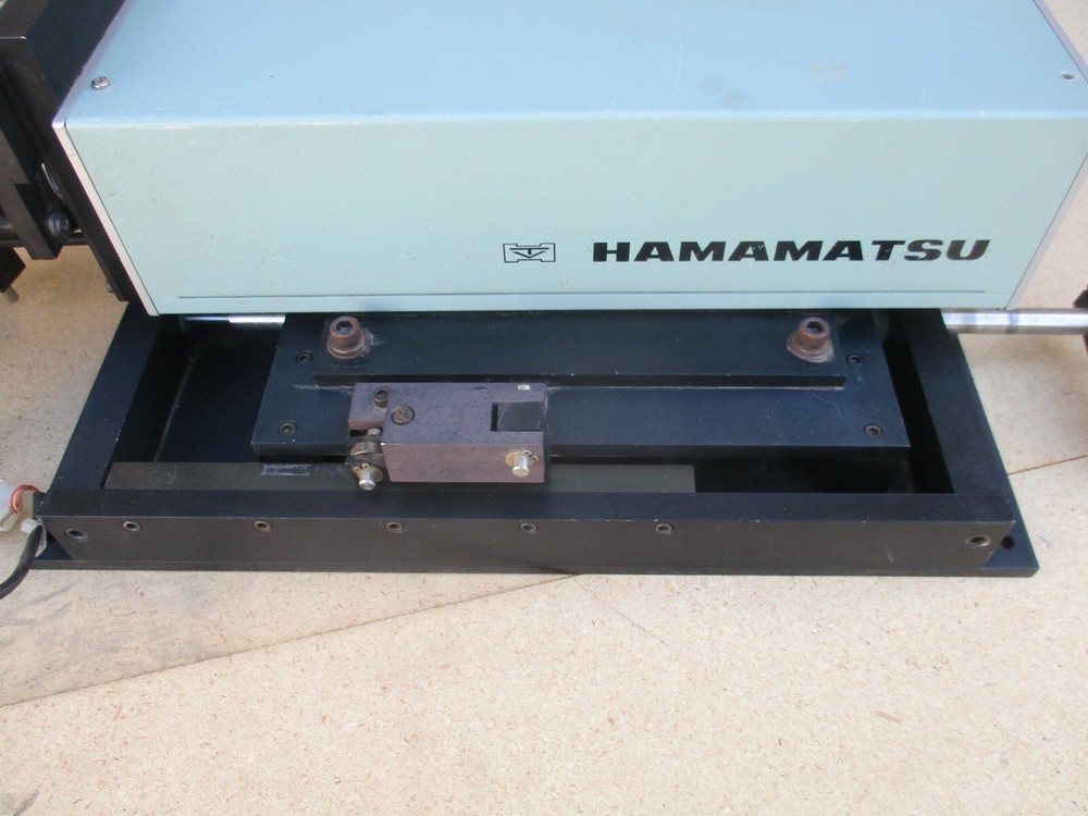Hamamatsu Microscope Camera C1000 Type 12 With Linear Slide Positioner
