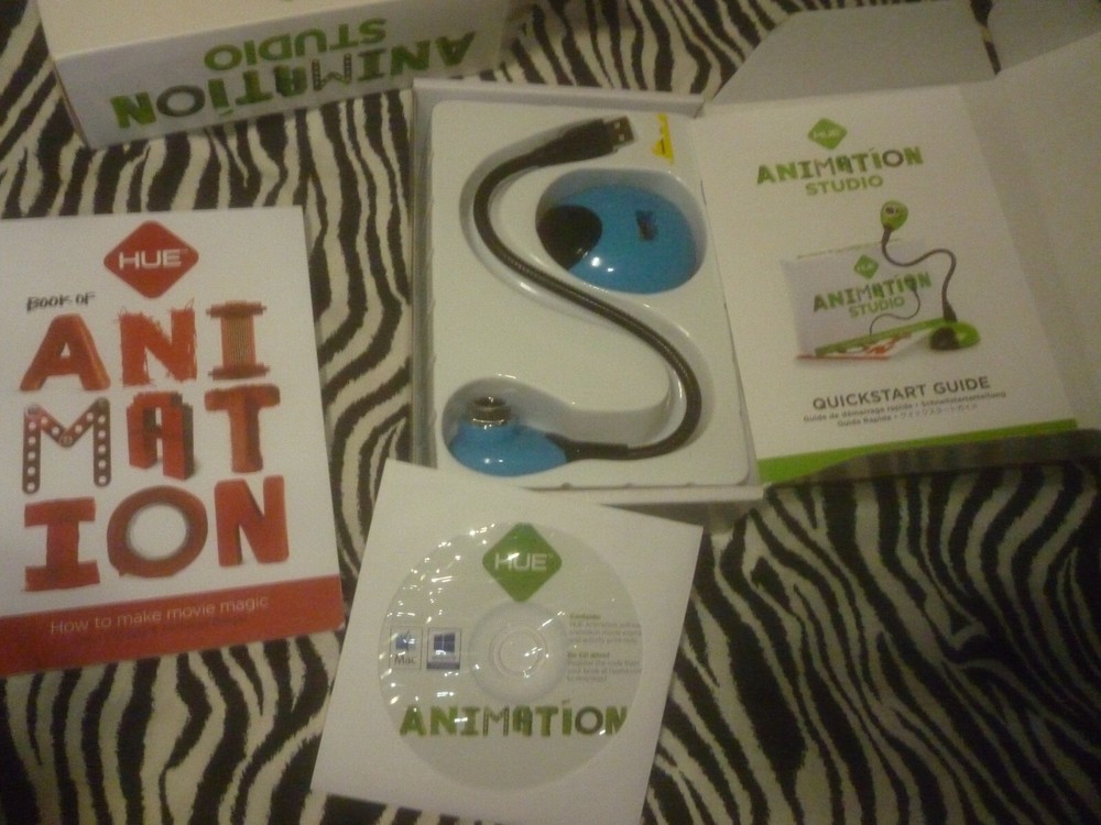 HUE Animation Studio: Stop Motion Animation kit with Blue Camera - Used