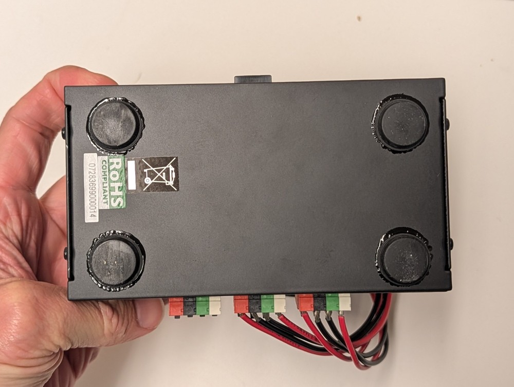 Russound AB-2.2 Table top A/B Selector