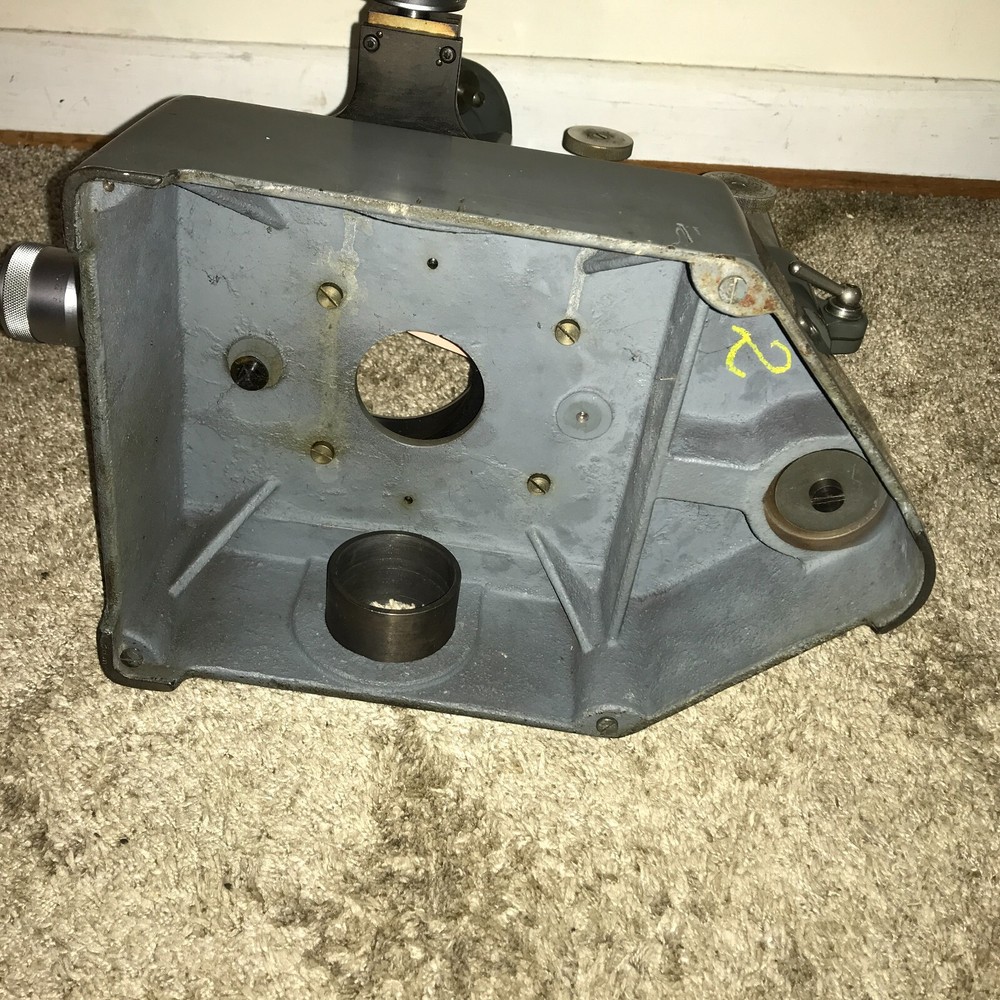 Vintage Ernst Leitz Wetzlar Toolmaker's Microscope