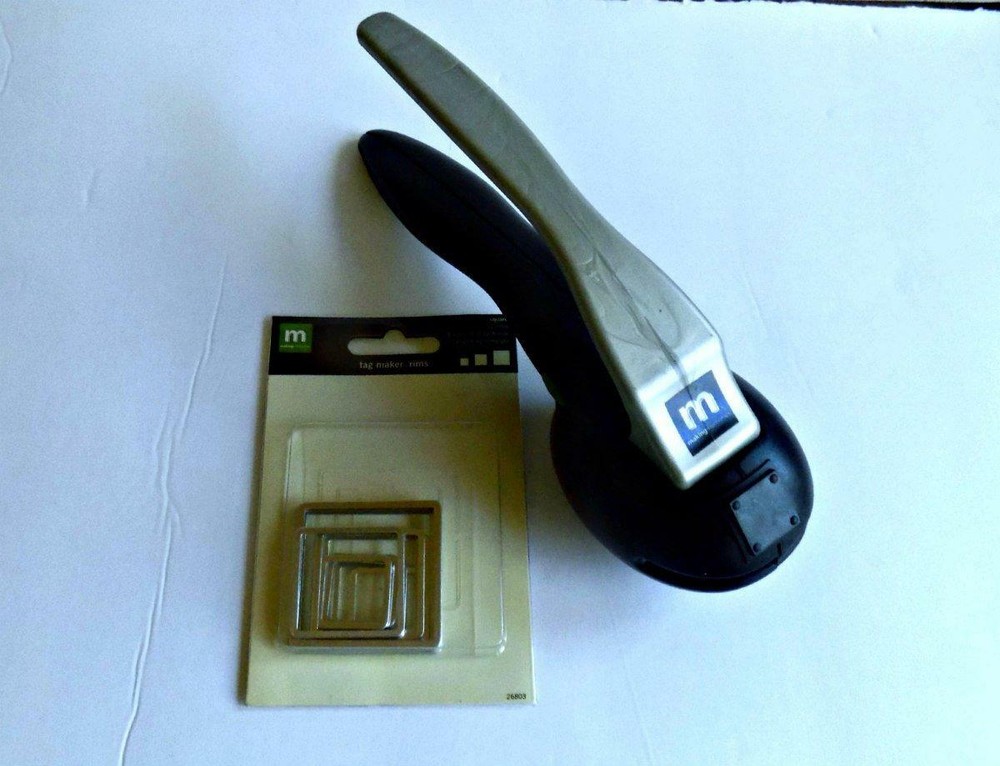 Making Memories Tag Maker Tool plus Square Rims