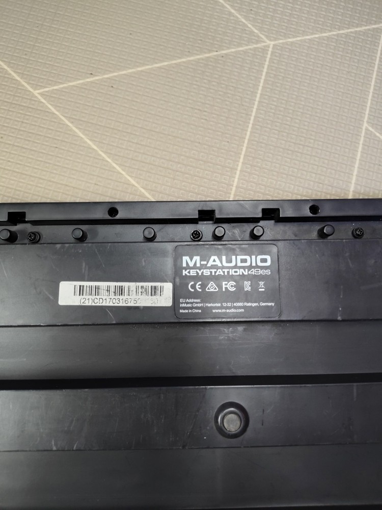 M-Audio Keystation 49es 49-Key USB MIDI Keyboard Controller