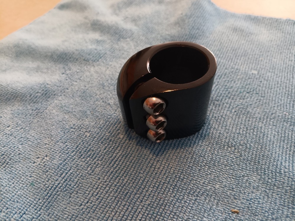NOS Midschool Mongoose seatpost clamp