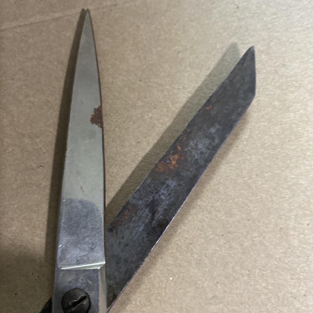 Old Keen Edge #870 7" Scissors