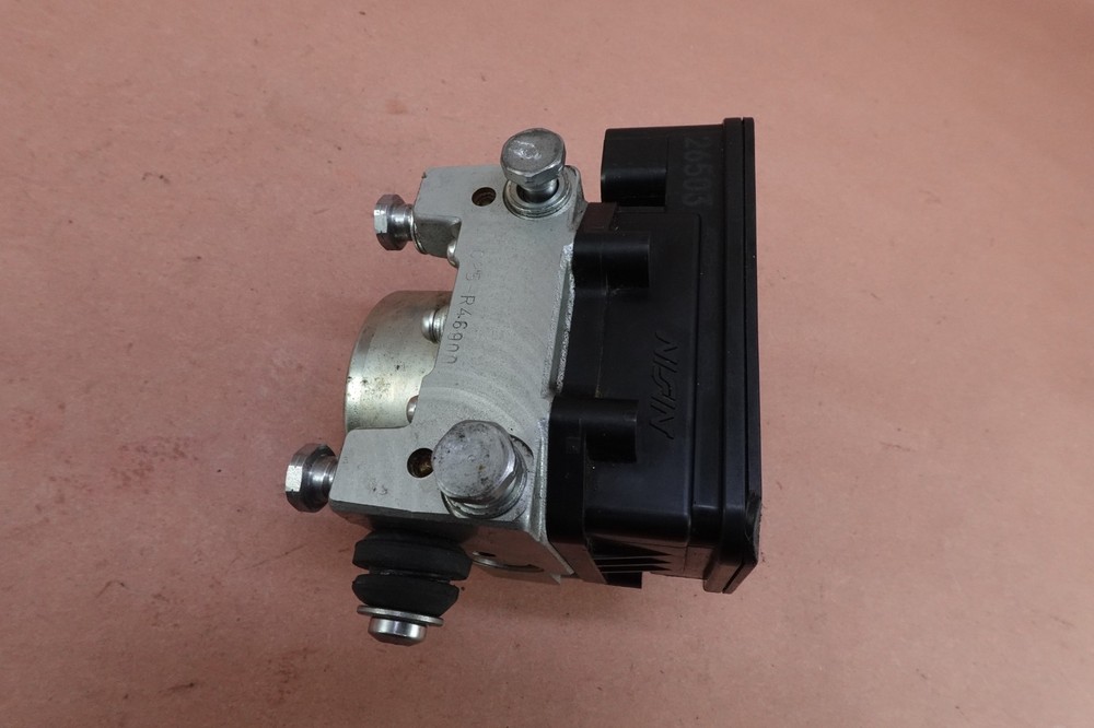2012-2015 TRIUMPH TIGER EXPLORER ABS Brake Pump Module