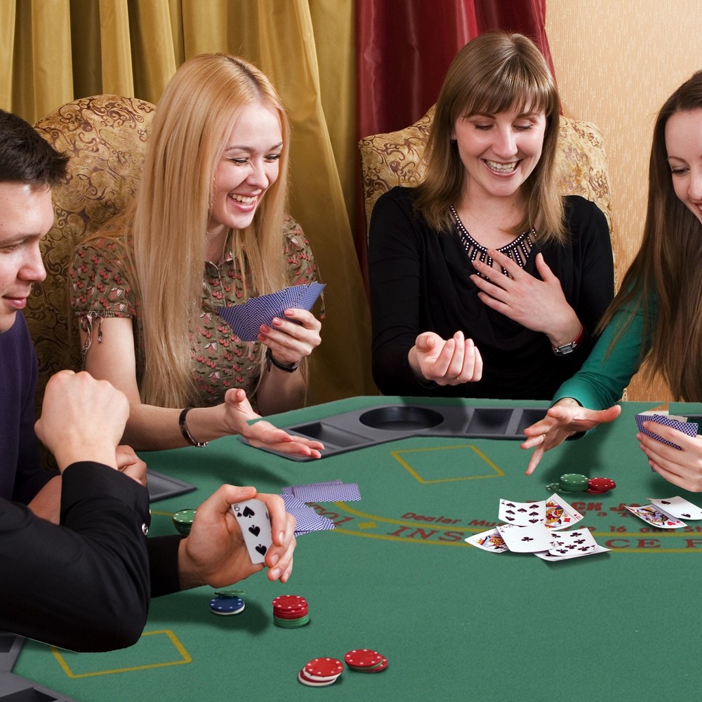 48" 8-Seat Octagonal Folding Poker Table with Felt Top for Blackjack Games