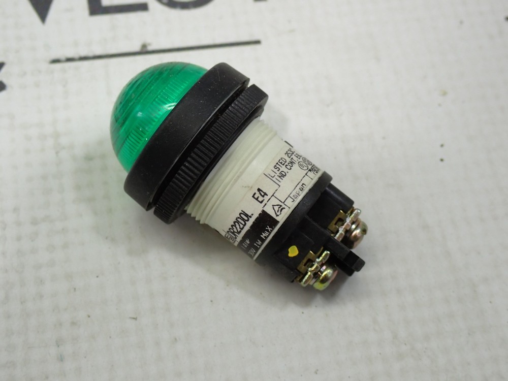 Fuji Electric DR22DOL Green Pilot Light/ Indicator NEW