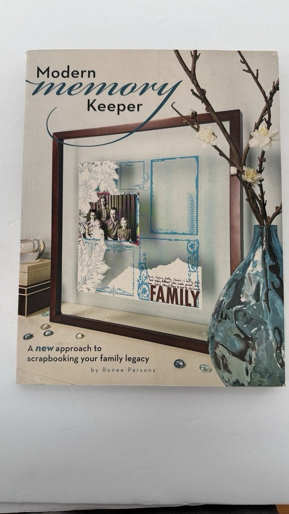 Modern Memory Keeper scrapbooking Instruction Book Illustrated Dated 2008