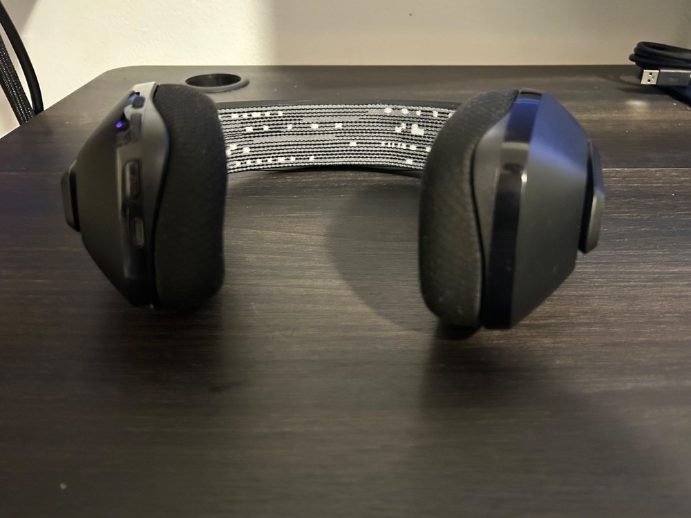 Logitech G733 LIGHTSPEED Wireless Gaming Headset LIGHTSYNC RGB