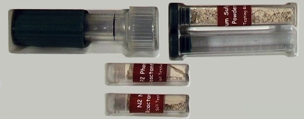 Luster Leaf 1663 80 Professional Soil Test Kit - PH & Nutrient Tester