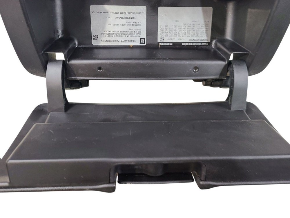 SILVRDO15 2015 Glove Box 644265