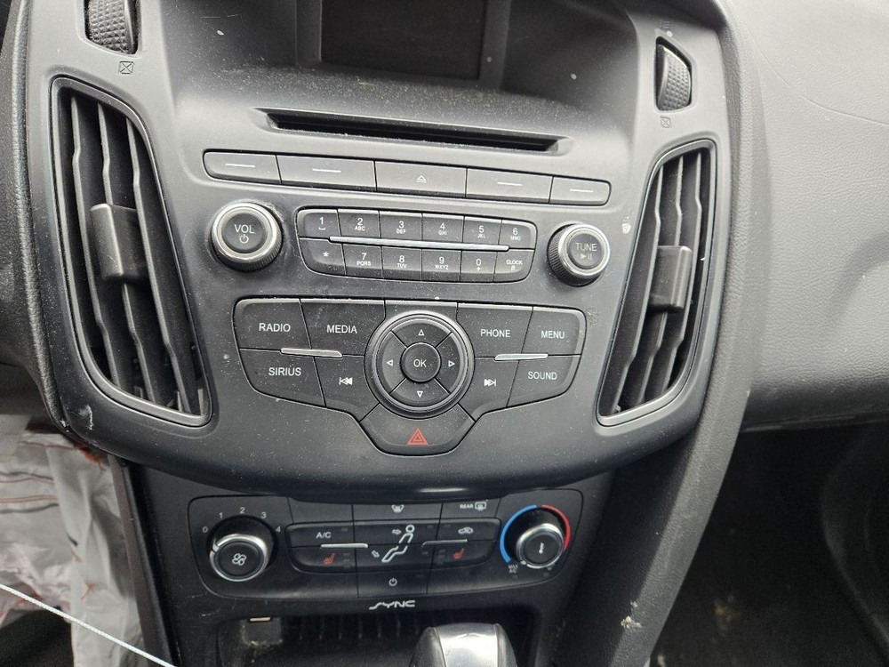 2015-2018 Ford Focus Front 4.2" Display Screen
