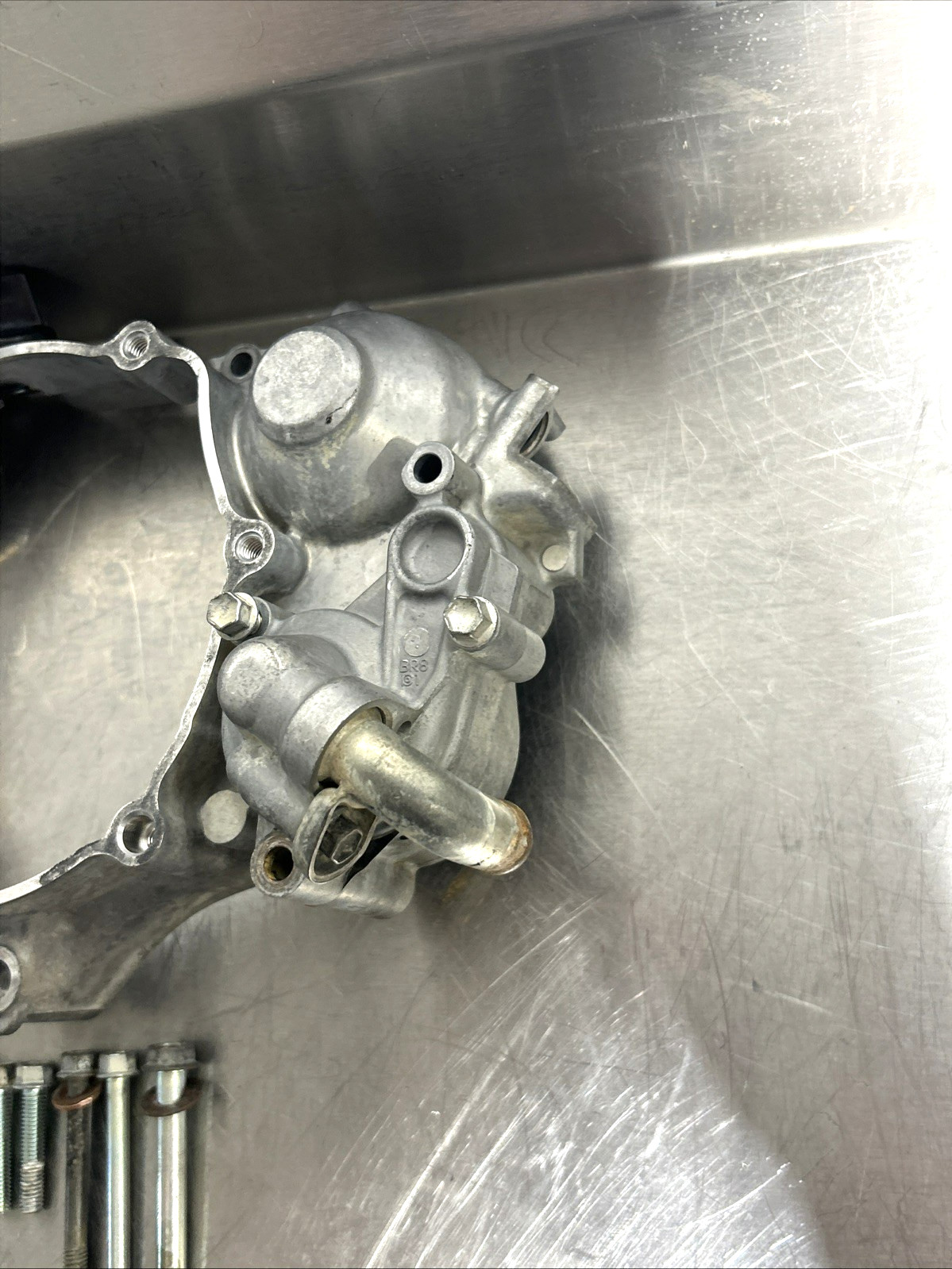 18 - 23 2018 Yamaha YZ 65 OEM Inner Clutch Cover W/ Water Pump BR8-15431-00-00