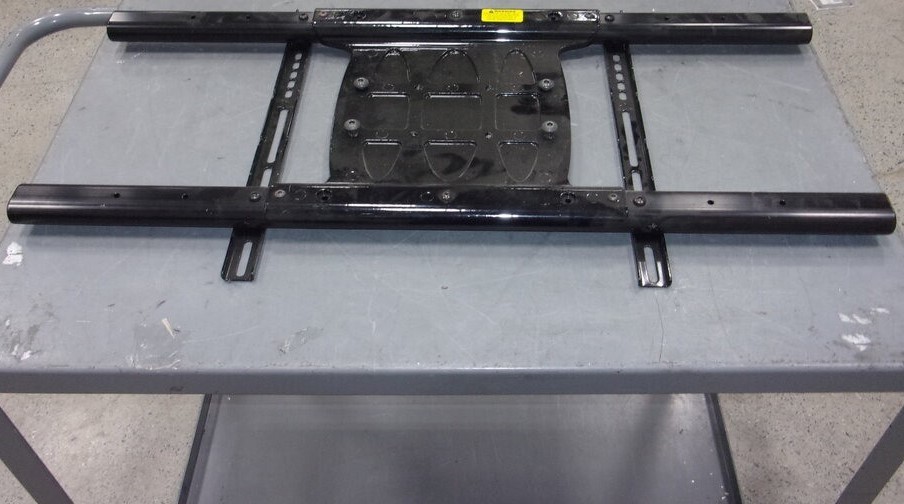 Peerless SA771PU Flat TV Articulating Wall Mount MAX LOAD 200 Lbs SEE NOTES