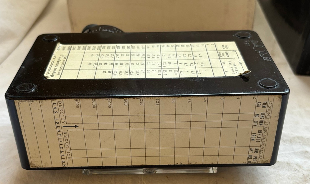 Mornick Light Master Model 110 Photo Meter Strobe Flash Constant Light w Manual