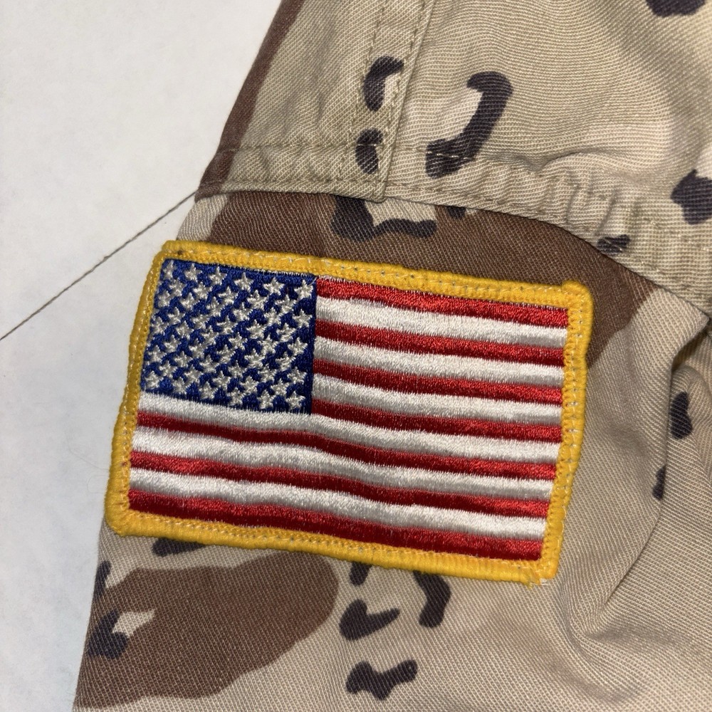 US Army Desert Storm Camouflage Jacket Medium Spearhead Patch
