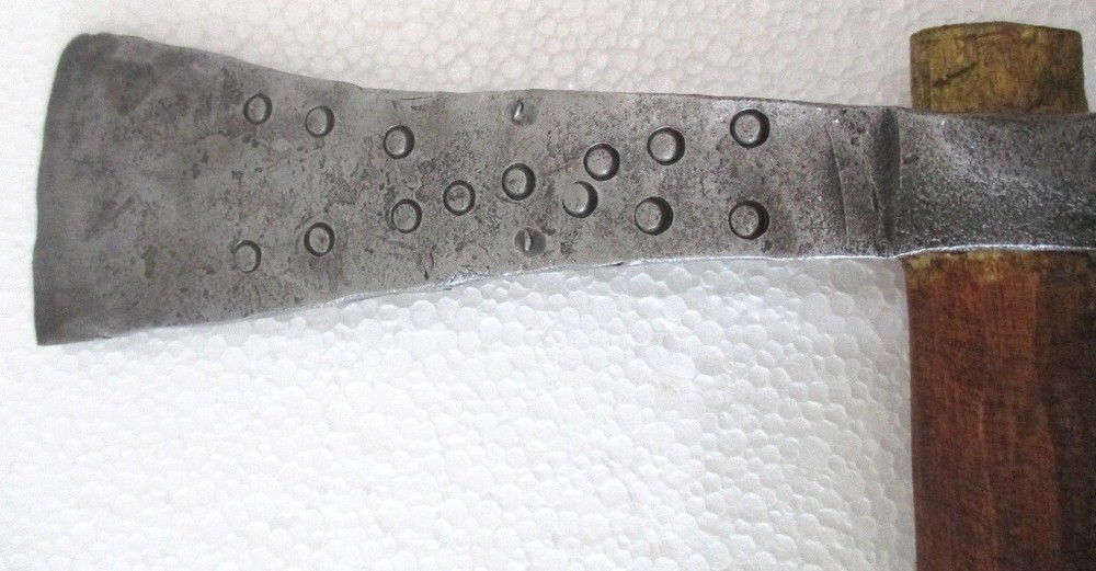 ANTIQUE BATTLE AXE RARE UNUSUAL DESIGN ENGRAVED