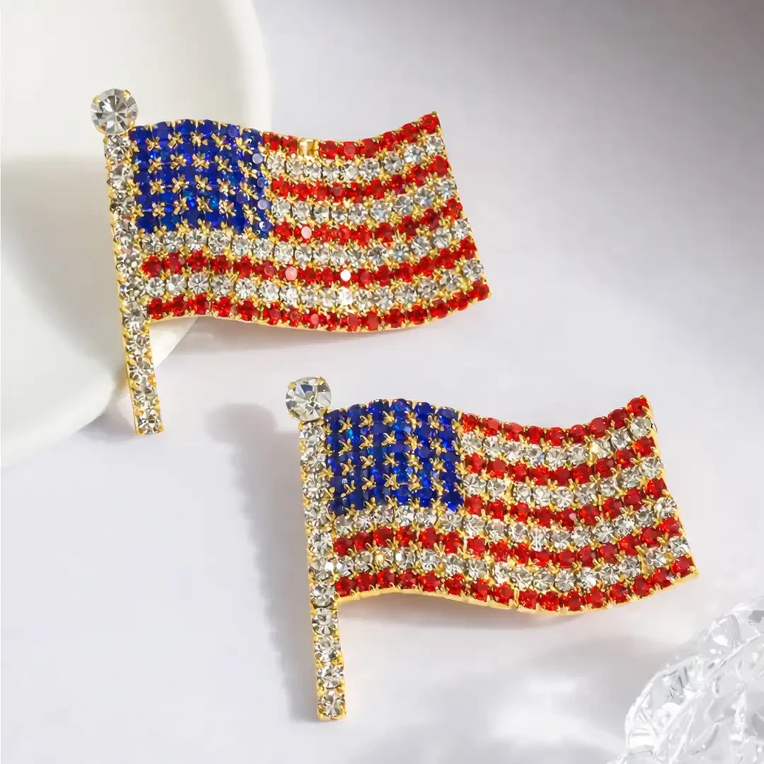 Luxury American Flag Lapel Pin Rhinestone Patriotic Brooch USA Flag Jewelry