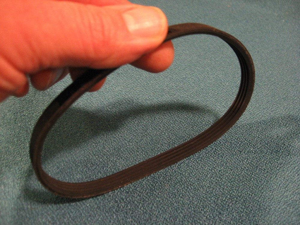 DRIVE BELT HUSKY H1503TP  AIR COMPRESSOR BELT.