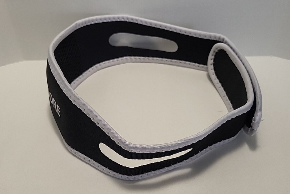 Universal anti-snoring chin strap black/white
