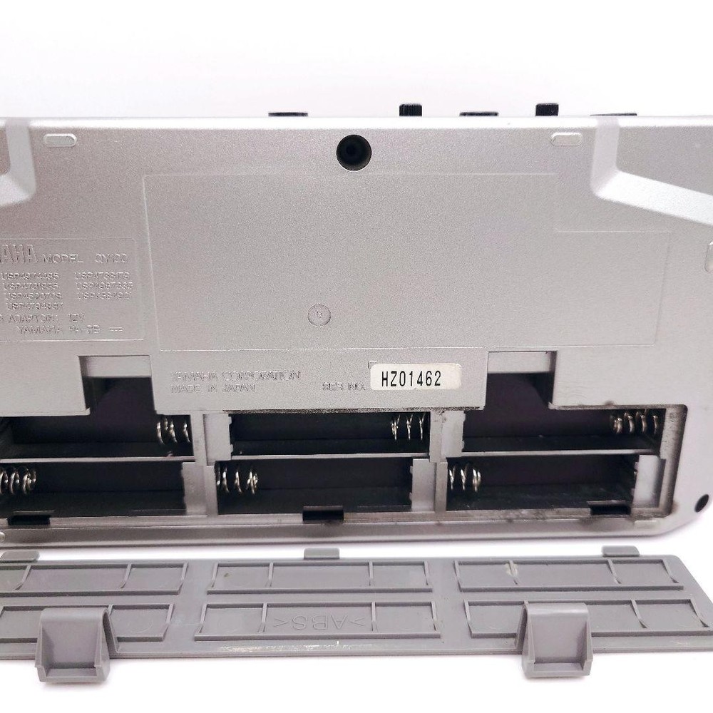 YAMAHA QY100 Sampler Sequencer Sound Module Rhythm Machine #0004