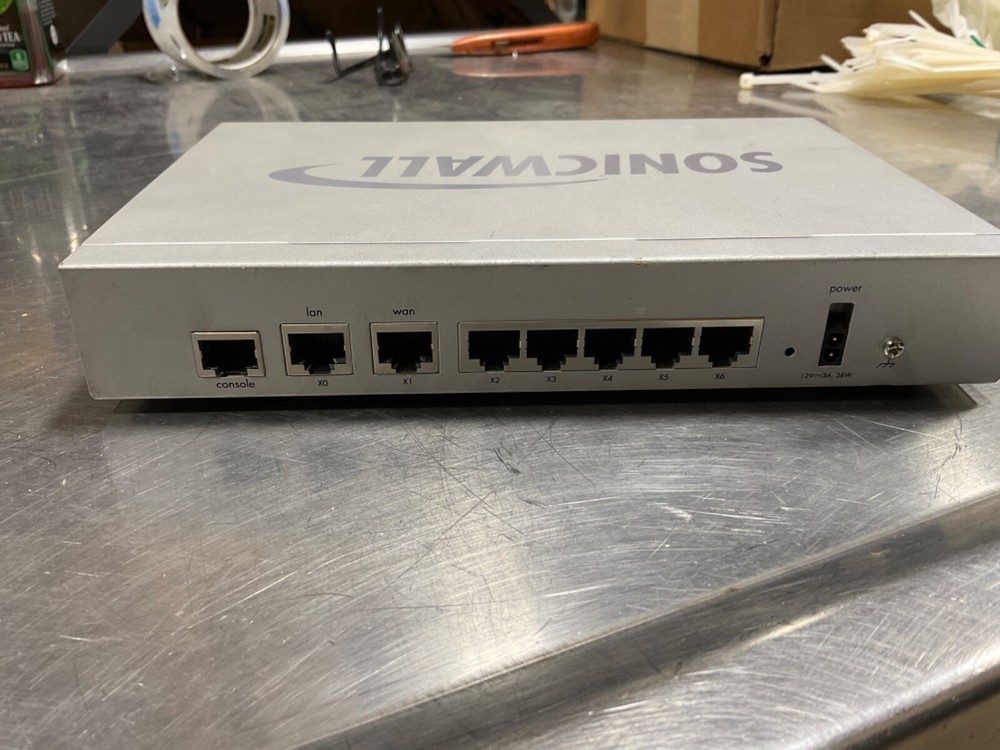 Sonicwall TZ 215 Network Security Appliance Firewall APL24-08E USED