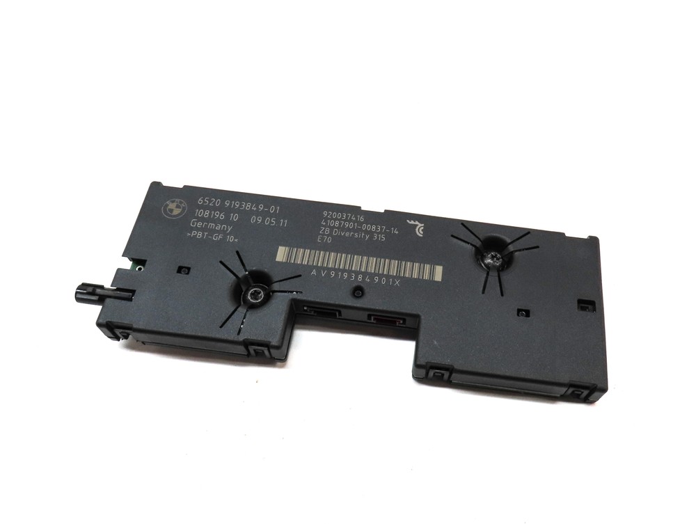 2012 BMW X5 (E70) ANTENNA DIVERSITY AMPLIFIER AMP
