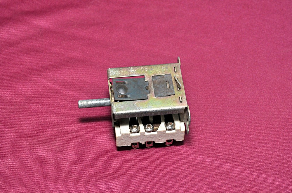 T125 Selector Switch 21242.79