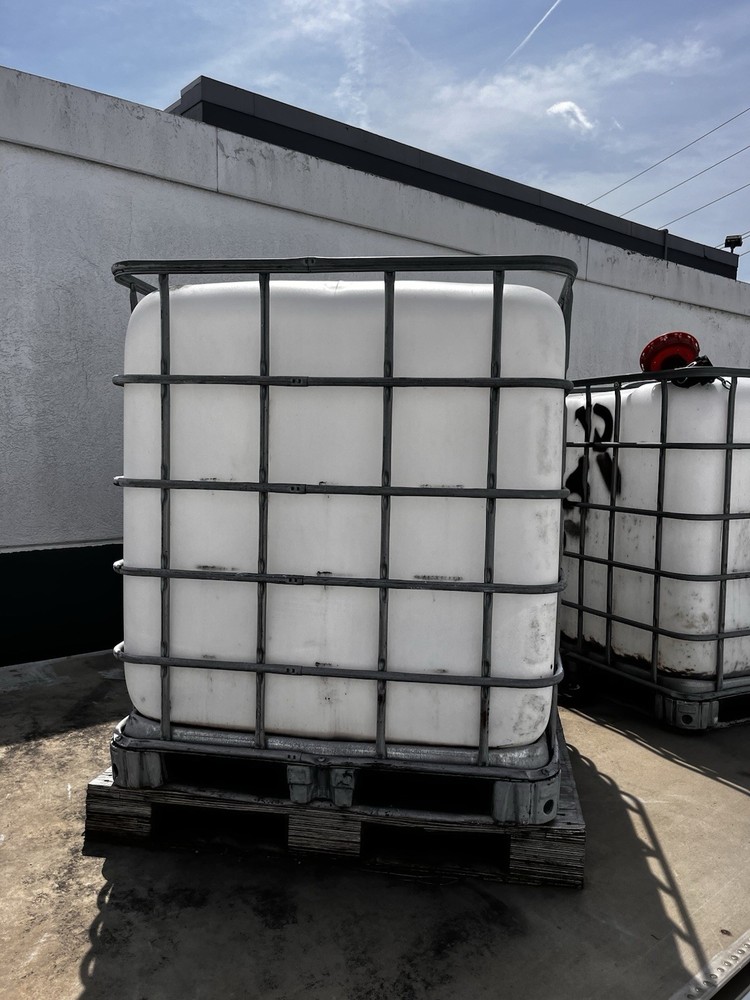 Schuetz Ecobulk MX275 Warehouse Storage Container