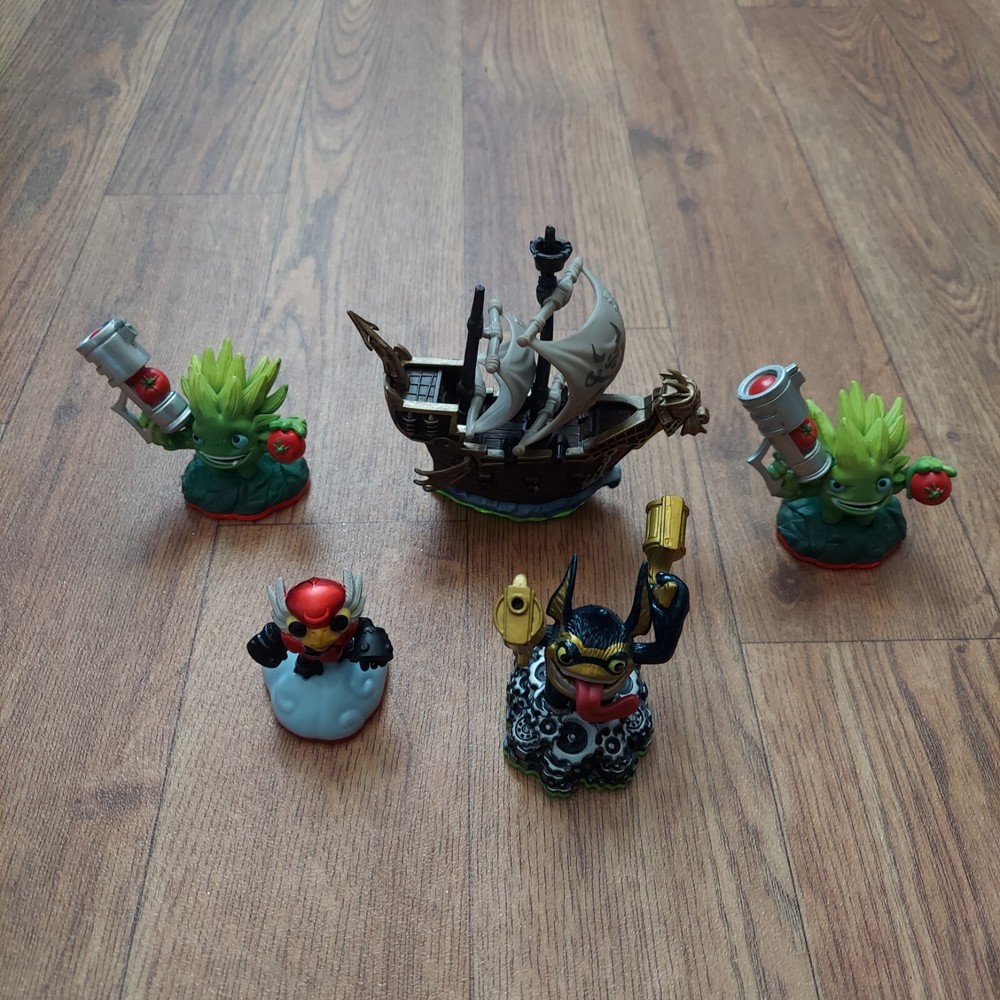 Skylanders Figures Lot of 5