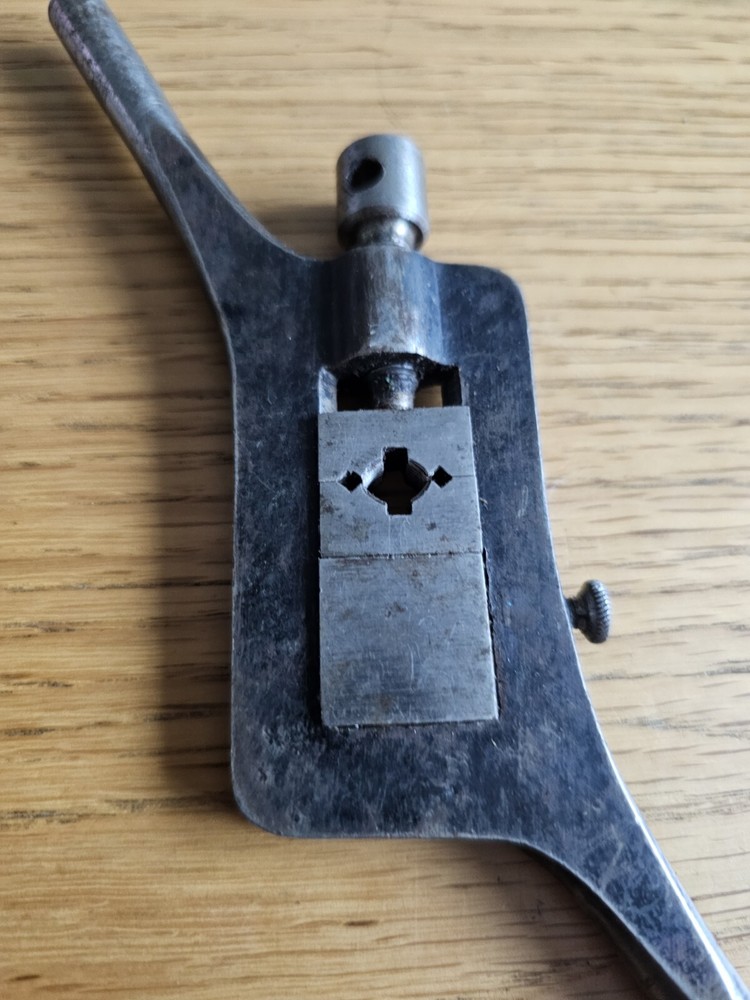 Vintage Screw Threading Plate