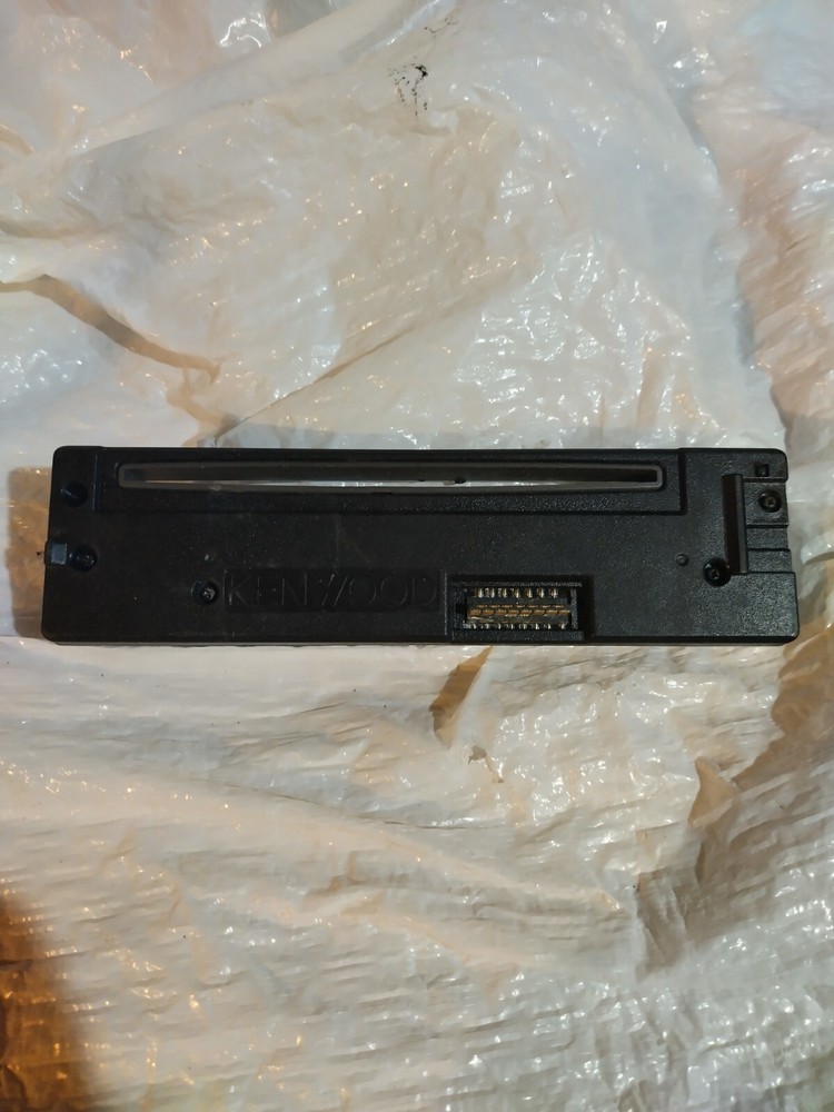 Kenwood KDC 217 Faceplate