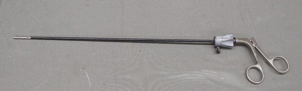 Mueller LA8239 Bowel Grasper (R1)