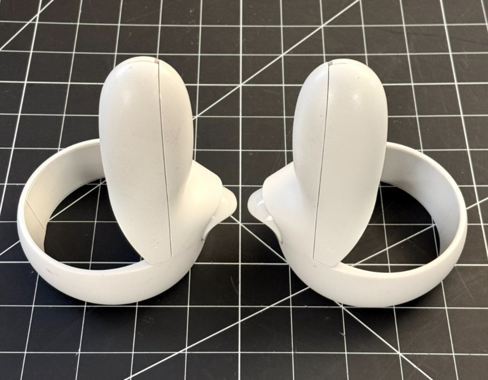 Genuine OEM Oculus Quest 2 Left + Right Controllers PAIR Working + Fully Tested