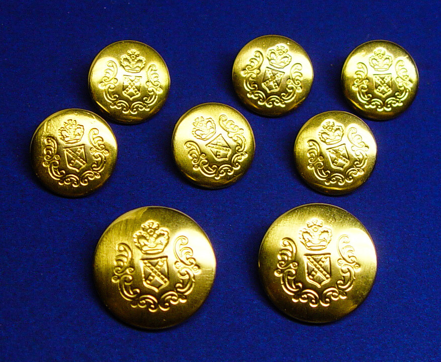 BELLA NOVA replacement buttons 8 gold tone solid metal buttons good used cond.