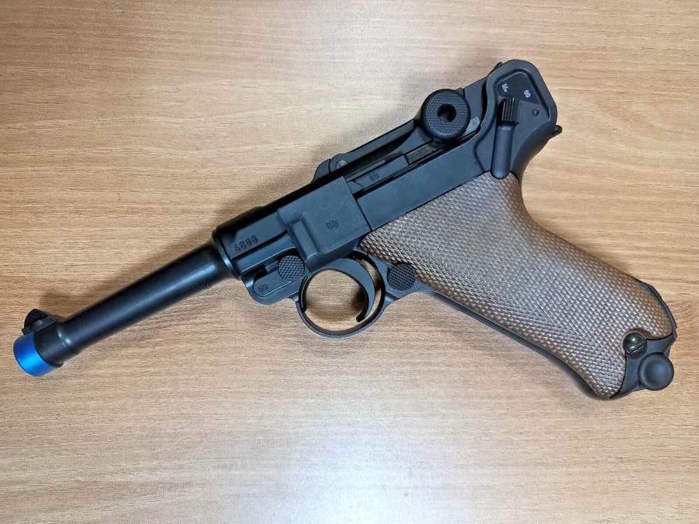 Luger P08 Spring Powered 6mm Toy by Academy