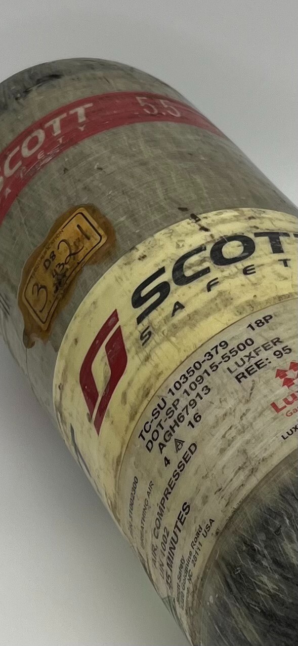 Scott 5500 PSI, 45 Min Cylinder, Snap Change, 200970-01, 08/2016 Mfg, 2021 Hydro