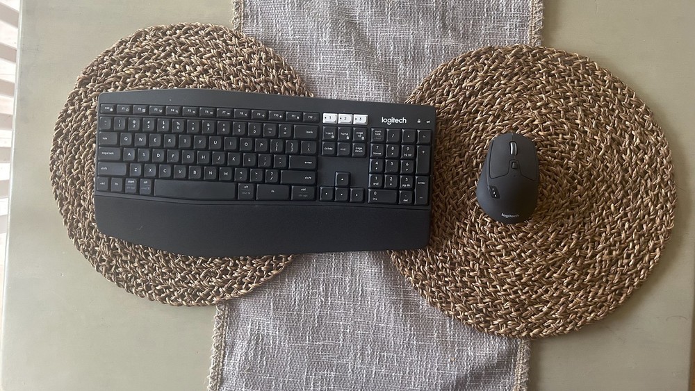 M720 Mouse & K580 Bundle, also sold separately, Bluetooth, USB, Logitech flow