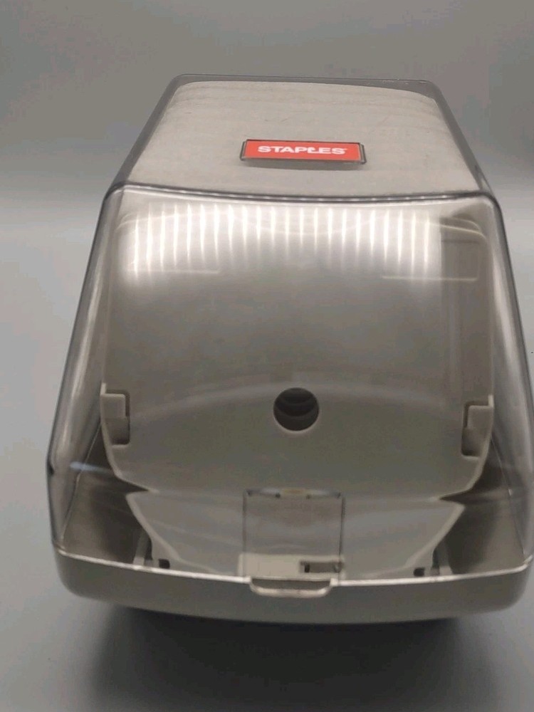 Staples 40 CD/DVD Storage Case
