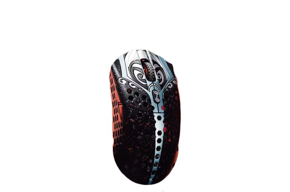 Finalmouse Starlight-12 Phantom Gaming Mouse, Small
