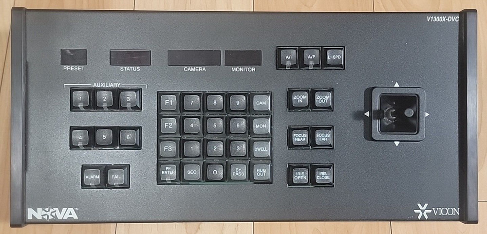 Vicon Camera Controller Model V1300X-DVC - (READ)