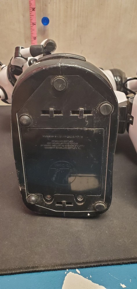 Wowwee Robosapien Remote Control robot READ