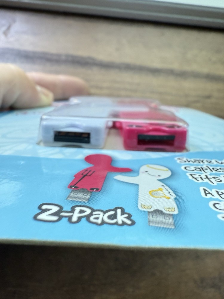 Dana-Elec 8GB (2x 4GB) USB Memory Cards Angel/Devil 2 Pack ShareBytes