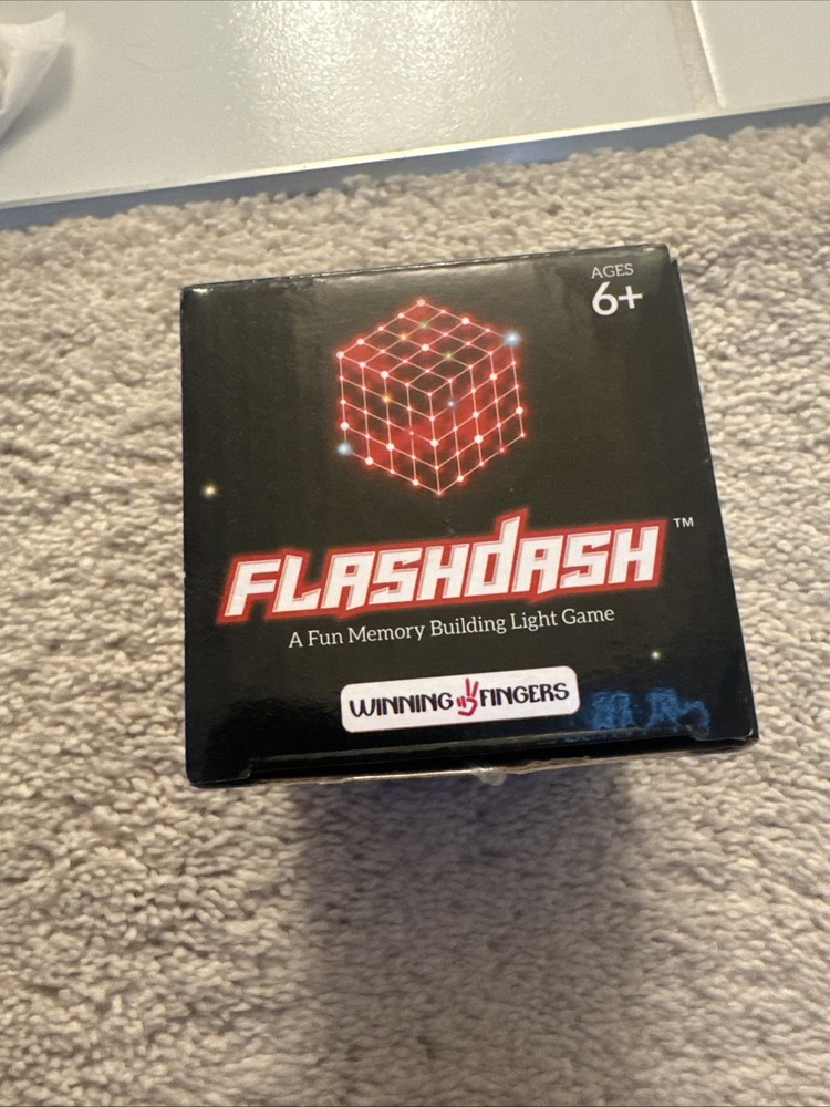 Flashdash Colorful Cube Game *USED ONCE, PERFECT CONDITION*