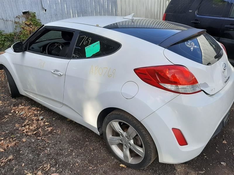 Camera/Projector Camera Gate Mounted Fits 12-17 VELOSTER 591343