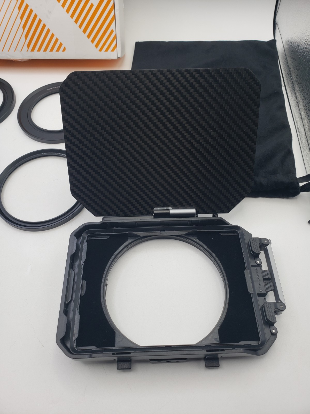 K&F Concept DSLR Camera Matte Box - Carbon Fiber, 67-95mm Adapter Rings, 4x5.65