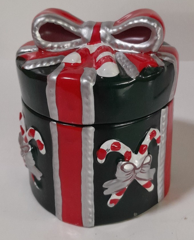 Christmas Candle Candy Canes Design